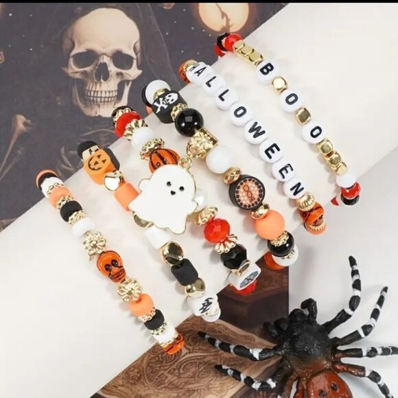 Halloween Gothic Ghost Multi Bead Bracelet - Picture 4 of 6